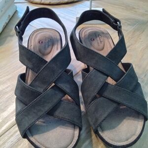 Clarks Unconstructed Capri Black Nubuck Strappy Wedge Slingback Sandals Size 6.5